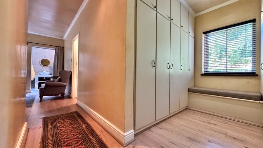 5 Bedroom Property for Sale in Caledon Western Cape